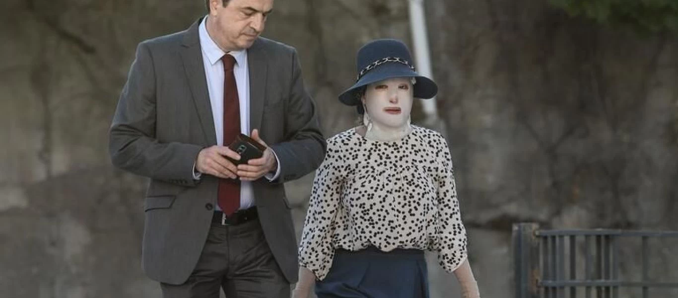 Επίθεση με βιτριόλι: «Τα εγκαύματα της Ιωάννας προκλήθηκαν από θερμοκρασία που έφτανε τους 400 βαθμούς» λέει γιατρός